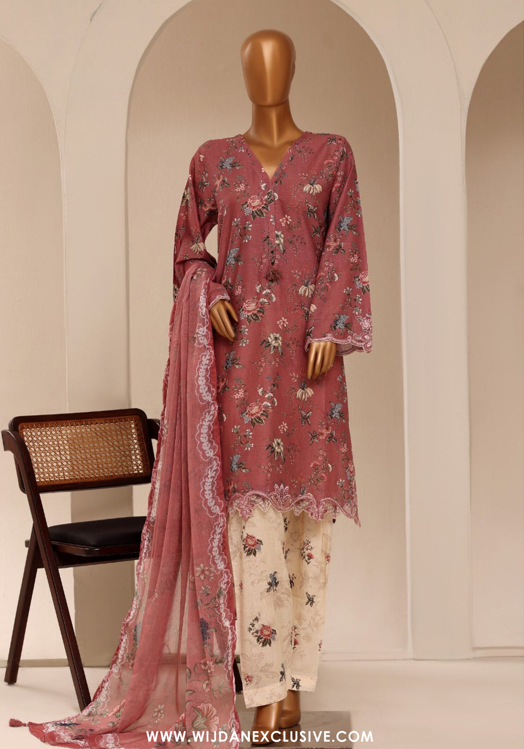 Sadabahar Cutwork Stitched 3pc Lawn Collection - 2026 (D-02)