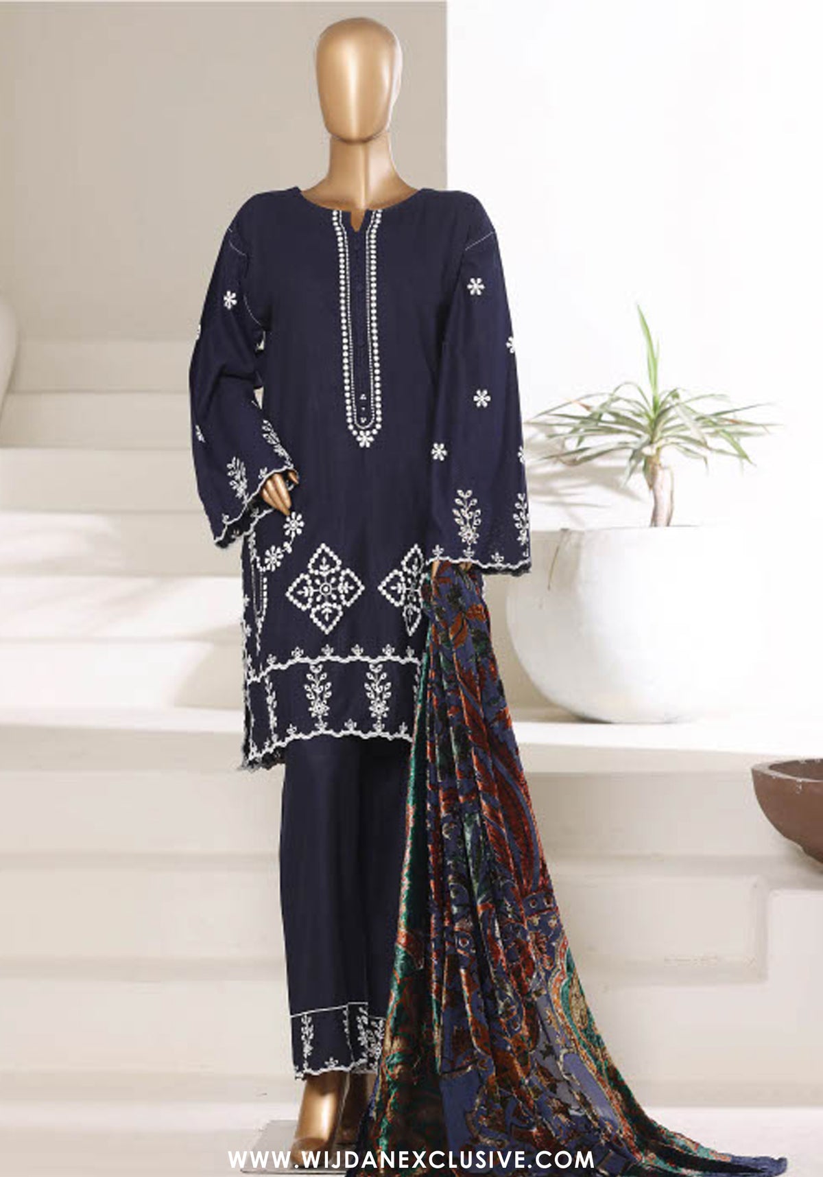 Sadaabahar Stitched Luxury Palachi Shawl Collection 
(D-02)