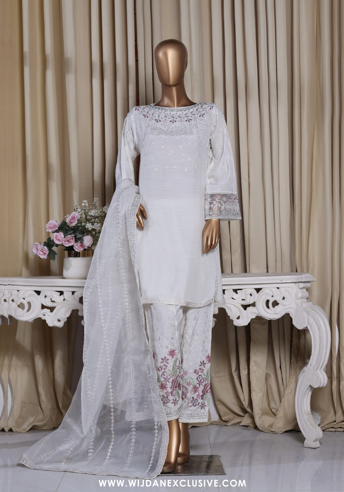 Raya Formal Prêt Collection By Wijdan