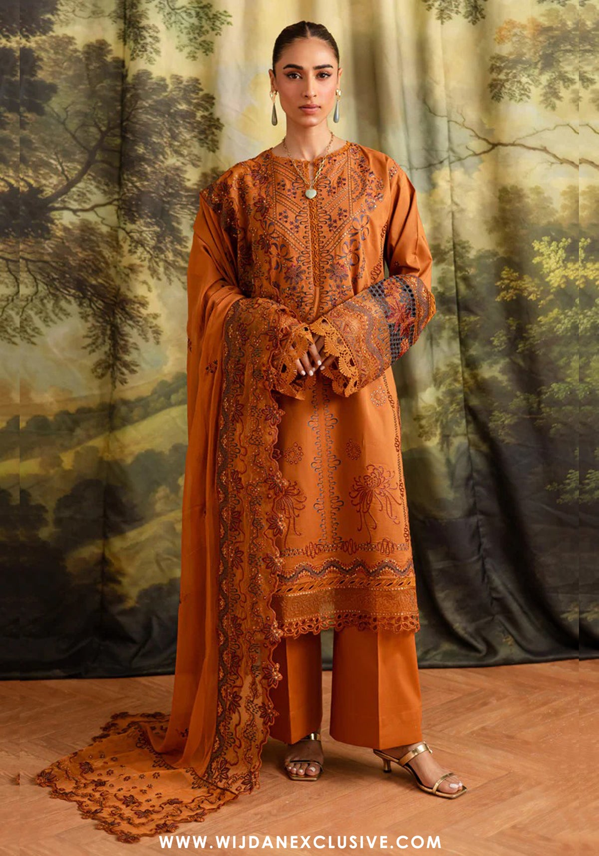 Marjjan Guzel Unstitched Embroidered Lawn Collection - 2025 SMC-208 (Rust)