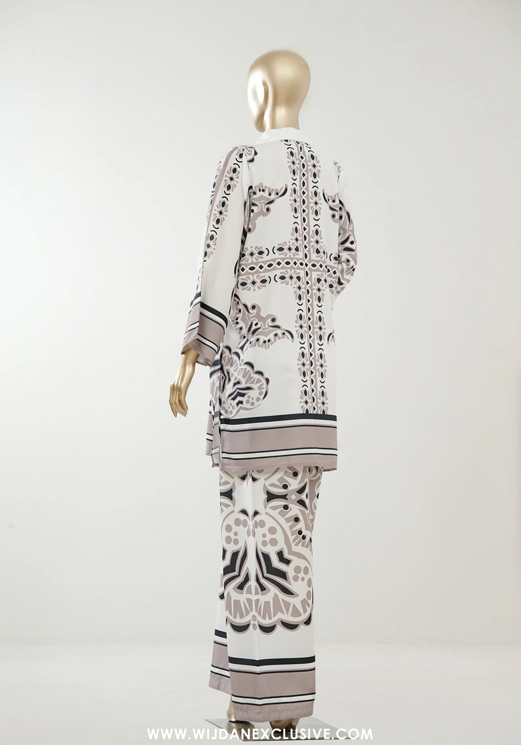 Youth Pulse by Amna Khadija | Stitched 2pc Co-Ords Printed Lawn Collection - 2026 (D-02)