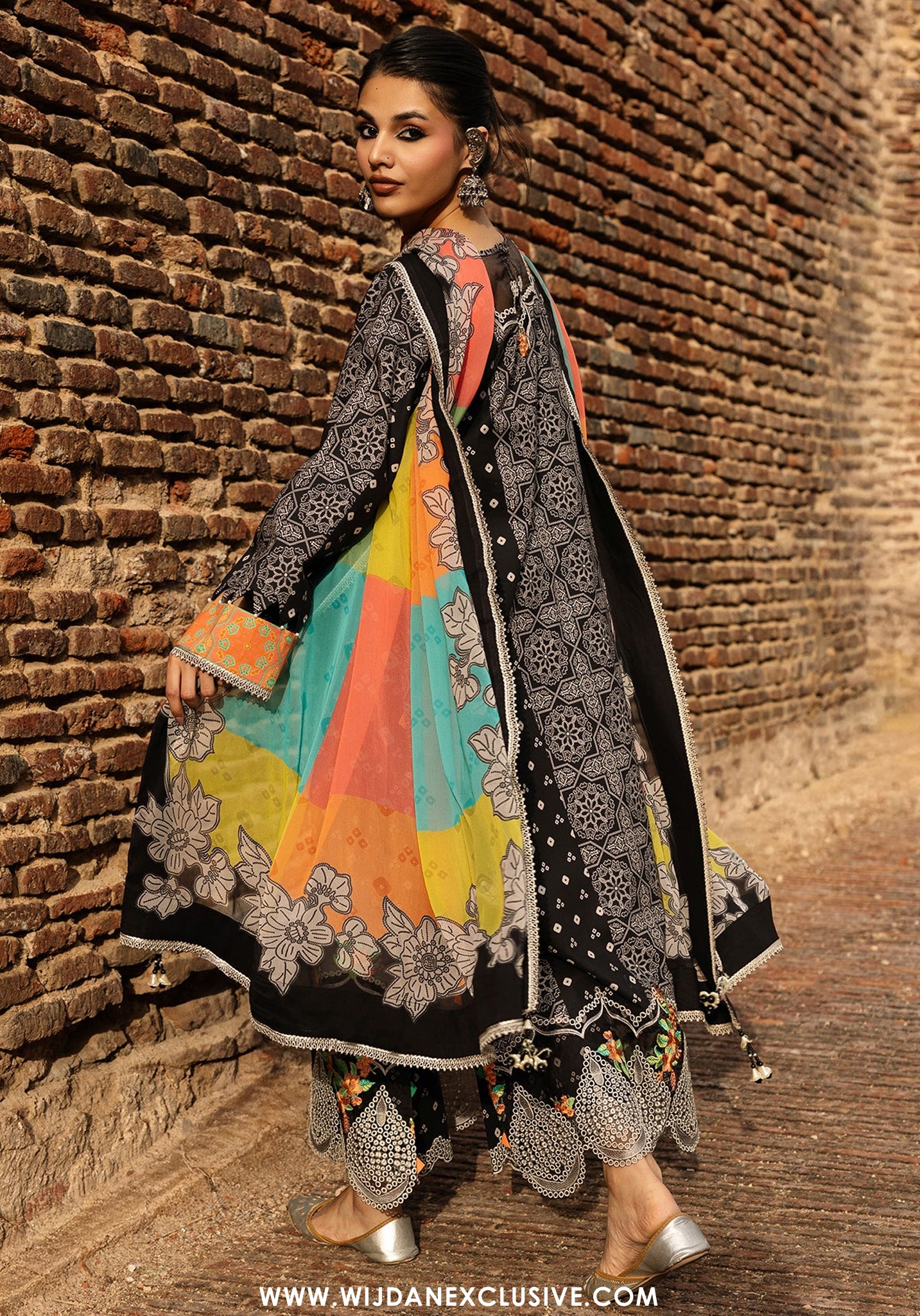 Charizma Chunri Unstitched Embroidered Lawn Vol-01 Collection - 2026 (CHN6-02)