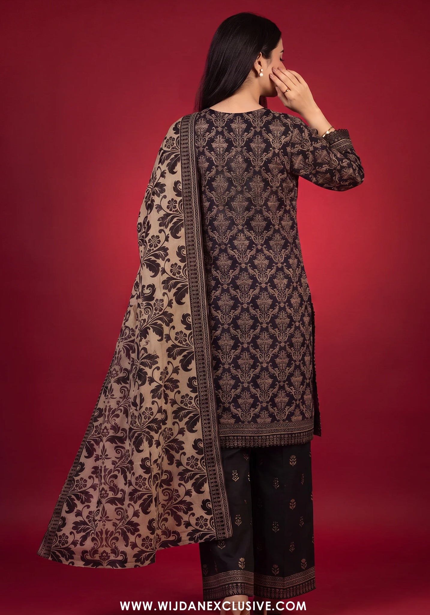 Rang E Bahar by Amna Khadija | Stitched Embroidered Lawn Collection - 2026 (D-02)
