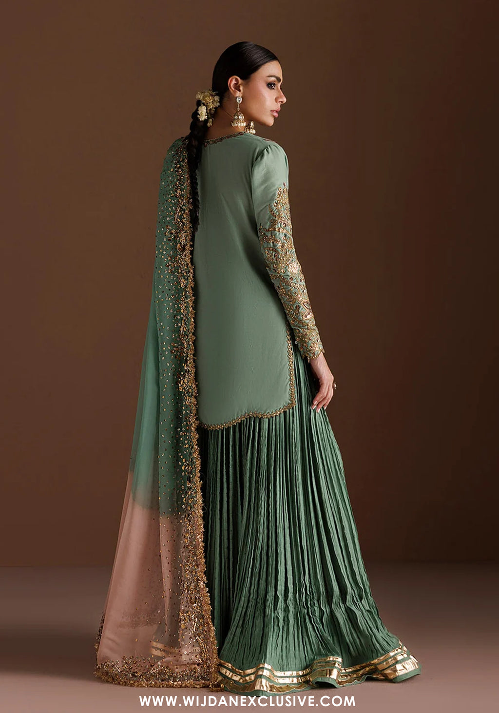 Iznik Unstitched Embroidered Velvet Collection - 2026 (IV-87)
