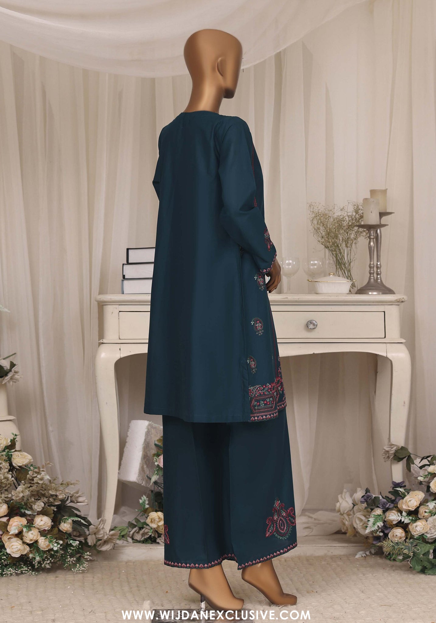 Bold & Slay by HZ Textile | Stitched Embroidered Co-ords Collection – 2026 (D-03)