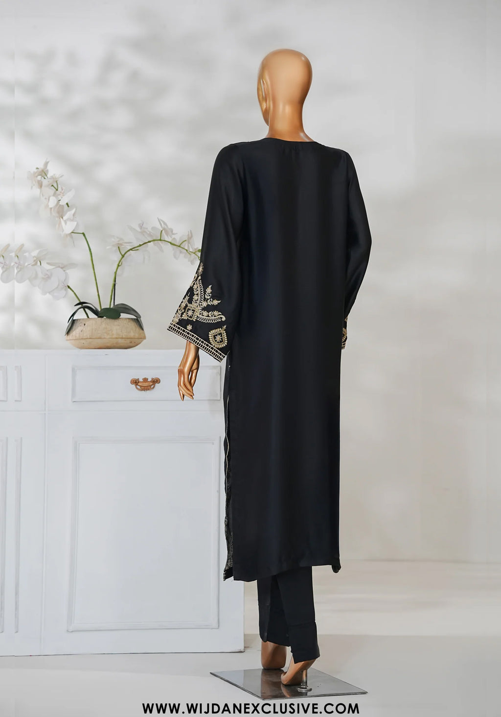 Mohar by Amna Khadija | Stitched Shamooz Silk 2PC Collection - 2026 (BLACK)