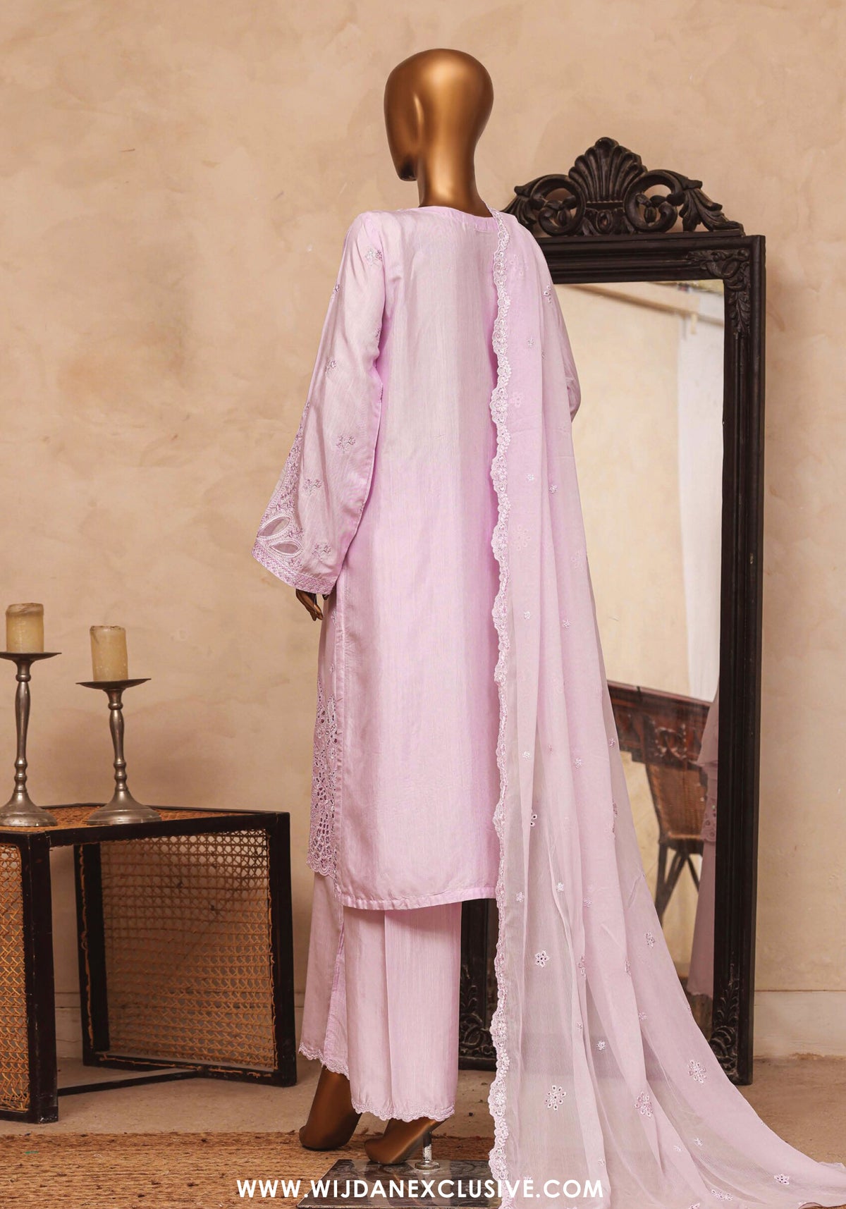 HZ Majestic Stitched 3pc Embroidered Silk Collection - 2026 (D-03)