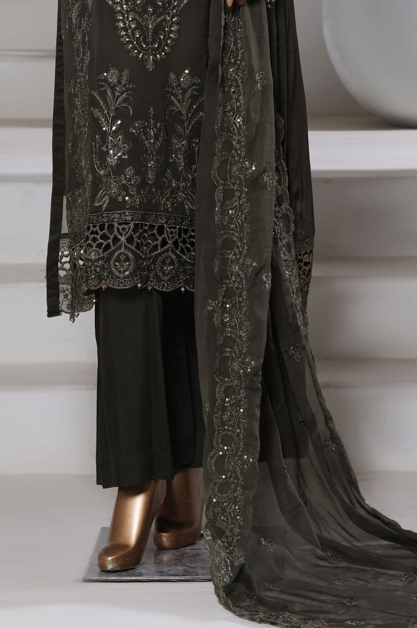 Afsanay by Sadabahar | Stitched Luxury Chiffon Vol-15 Collection - 2025 (OLIVE GREEN)