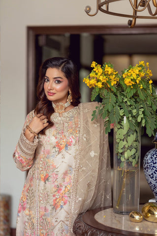 Zoraline by Bint e Noor | Stitched Fancy Embroidered Organza Collection - 2025 (OFF-WHITE)