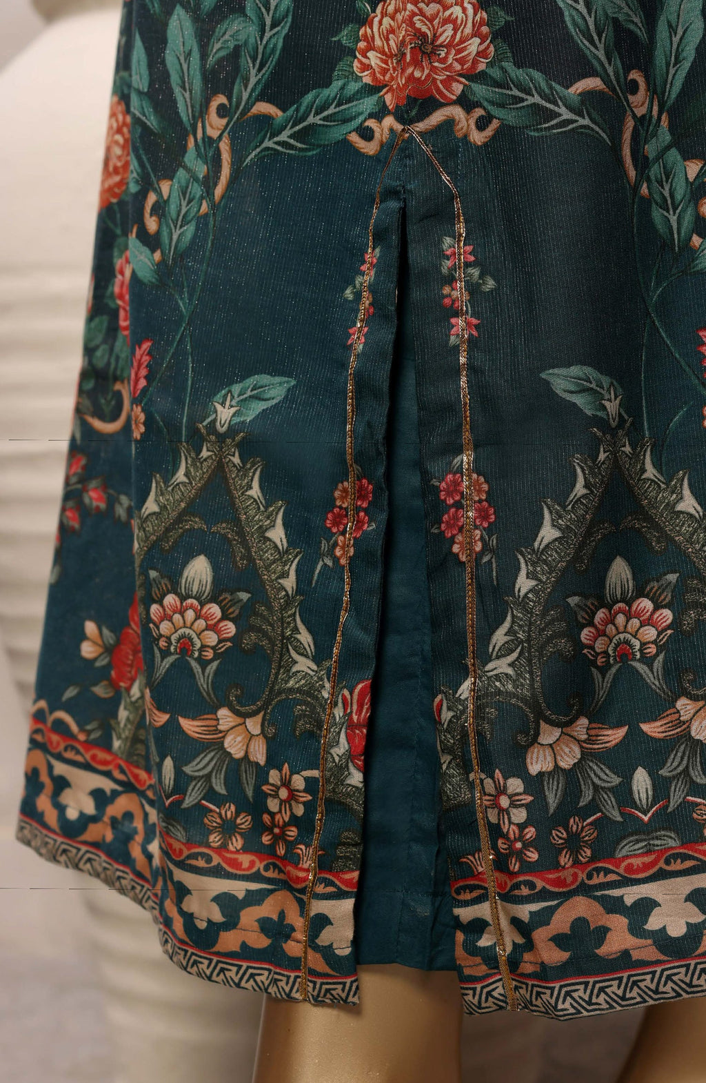 Kaftaan by Sadabahar | Stitched Chamti Printed Cotton Lawn Collection'26 (D-03)