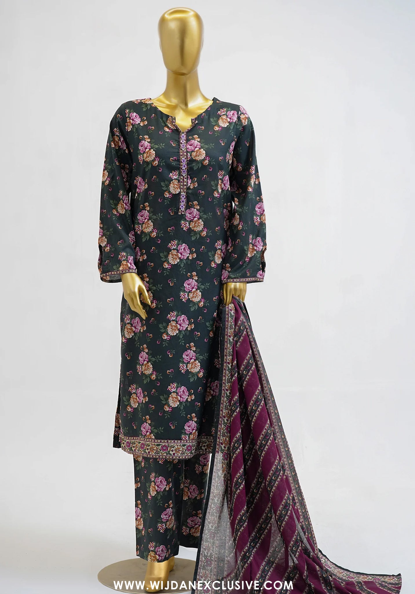 Bin Saeed Stitched Exclusive Printed Lawn Vol-08 Collection – 2026 (D-03)