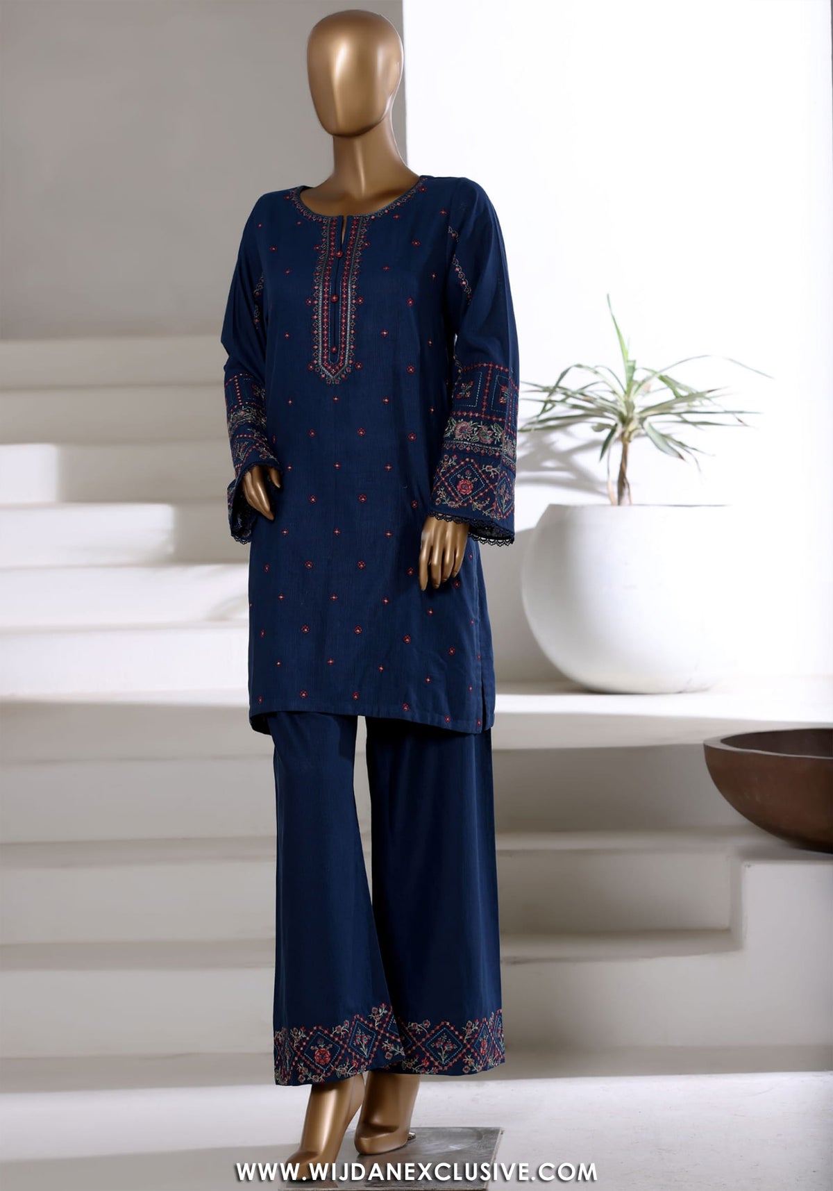 Sadabahar Vybe Stitched 2PC Co-Ords Winter Collection - 2025 (BLUE)