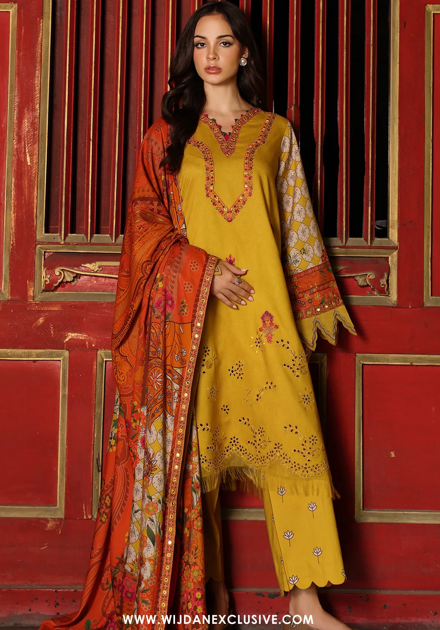 Combination by Charizma | Unstitched Embroidered Linen Collection - 2026 (CCW7-03)