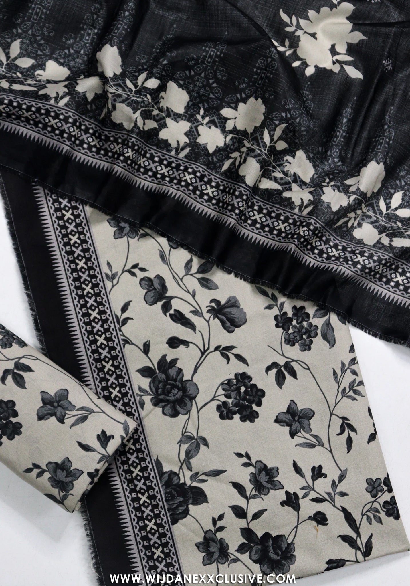 Bin Saeed Unstitched Printed Lawn Vol-III Collection - 2026 BS26UPL-014