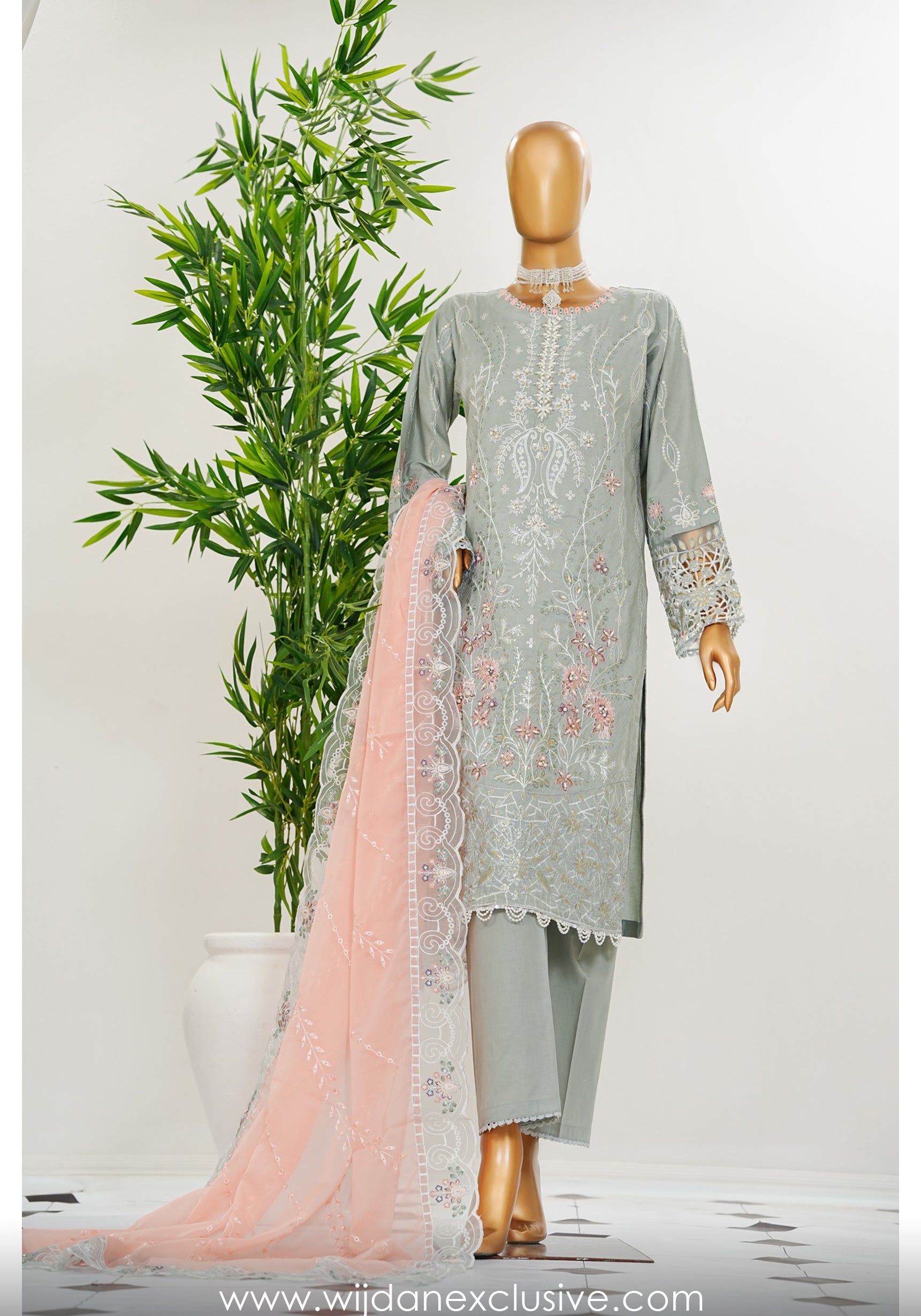 Durnaz - Luxury Embroidered Formal Pret Coll'25 Amna Khadija D-03