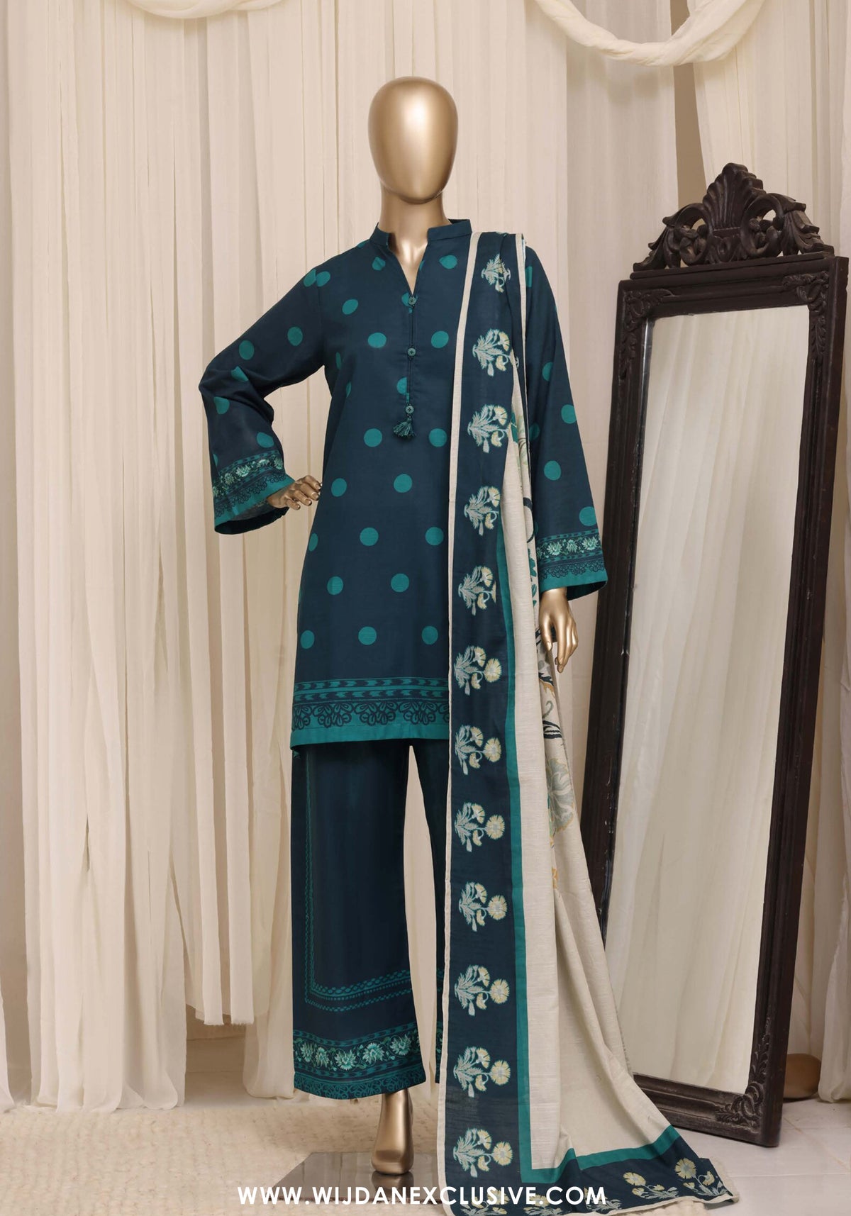 Sadabahar Stitched Printed Khaddar Collection - 2026 (D-03)