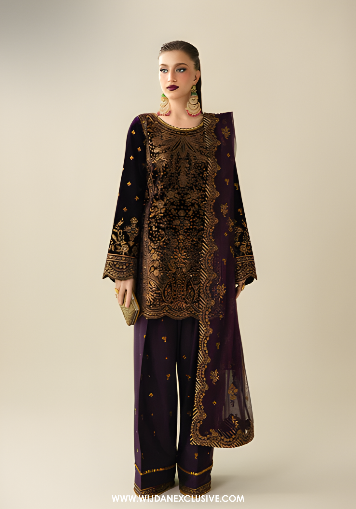 Makhmal Unstitched Embroidered Velvet Collection By Asim Jofa (D-02)