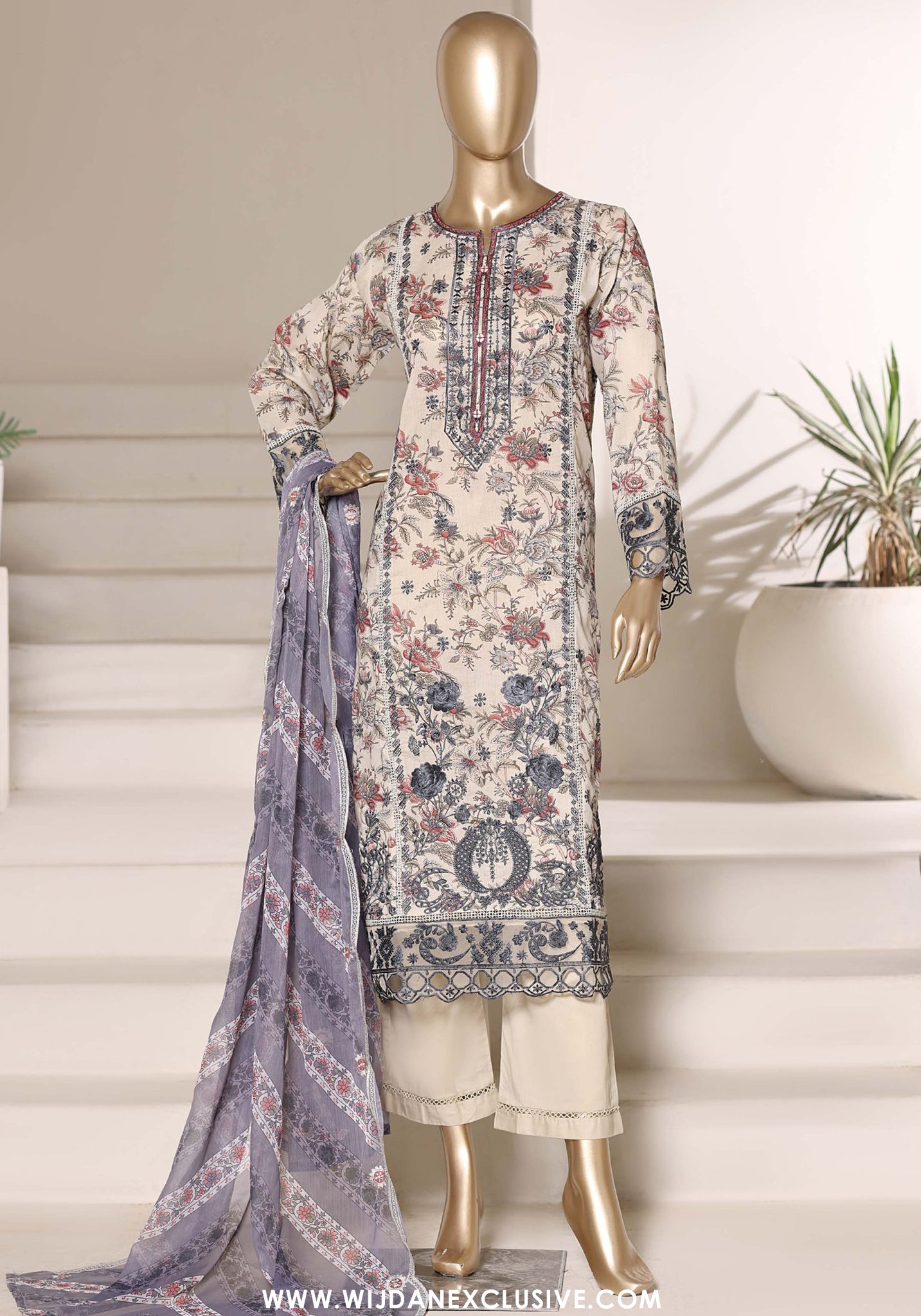 Sadabahar Signature Stitched Embroidered Lawn Vol-III Collection - 2026 (D-03)