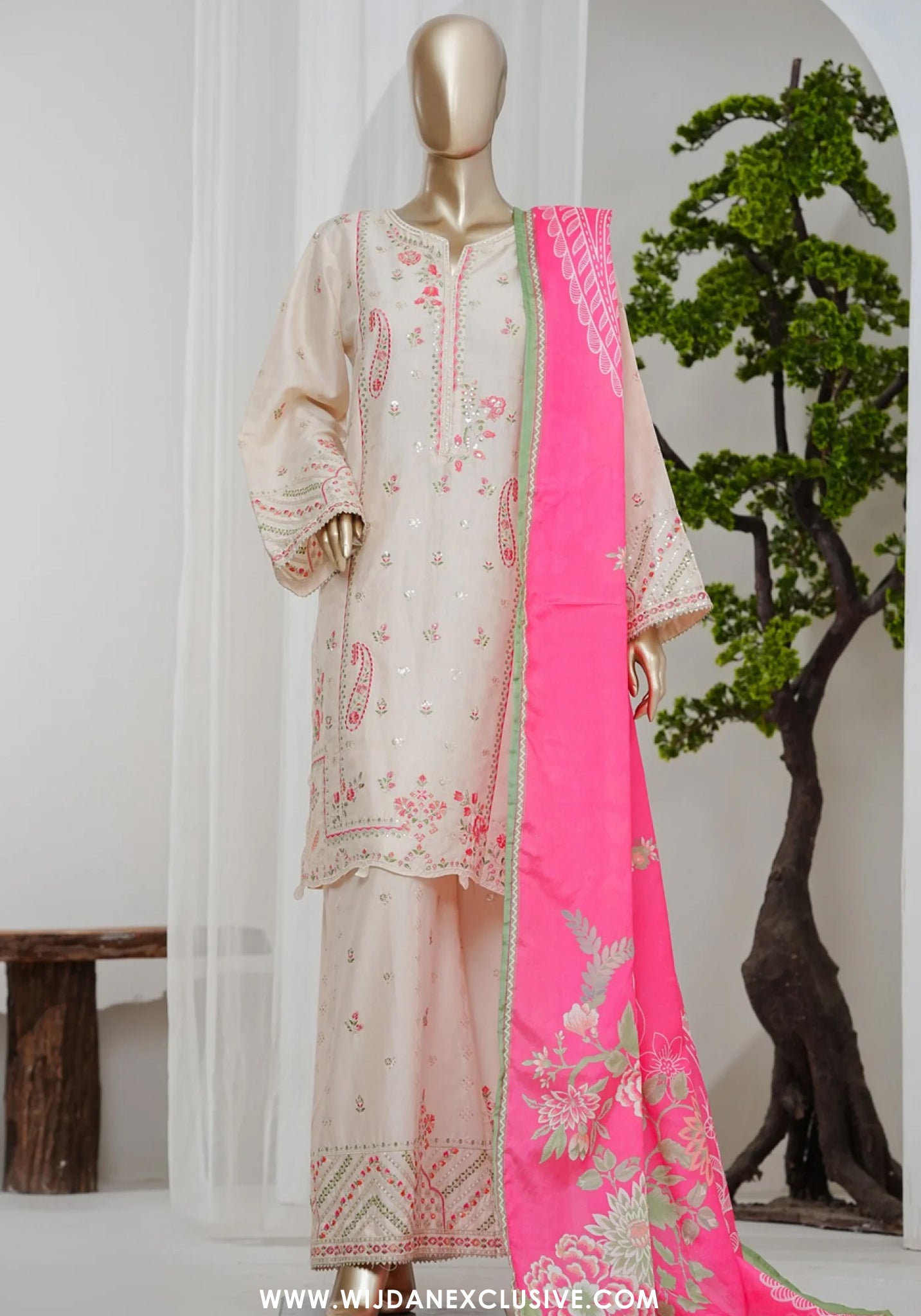 Bin Saeed Stitched 3pc Luxury Embroidered Jacquard Collection - 2026 (D-03)