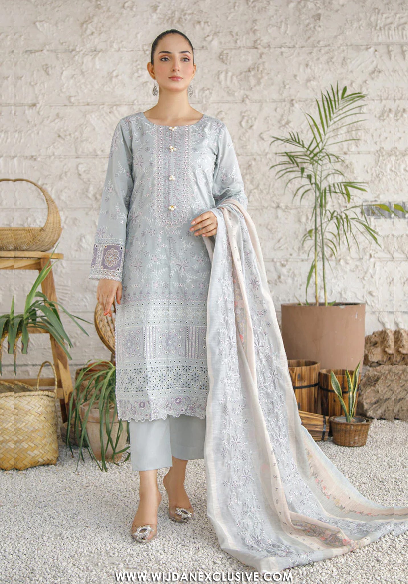 Chashni by Marjjan | Unstitched Embroidered Lawn Collection - 2026 MNC-204 (GREY)