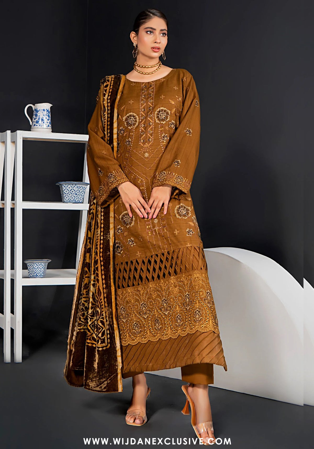 Palachi Unstitched Luxurious Embroirdered Winter Collection - 2025 (Mustard)