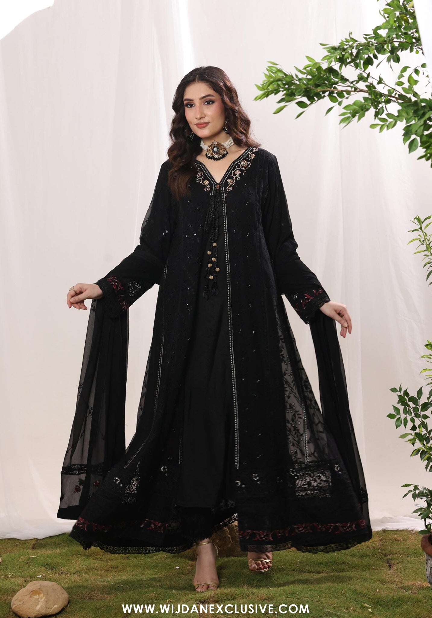 Mehrab by Guzel | Stitched Luxury Chiffon Embroidered Collection - 2026 (SEERA)