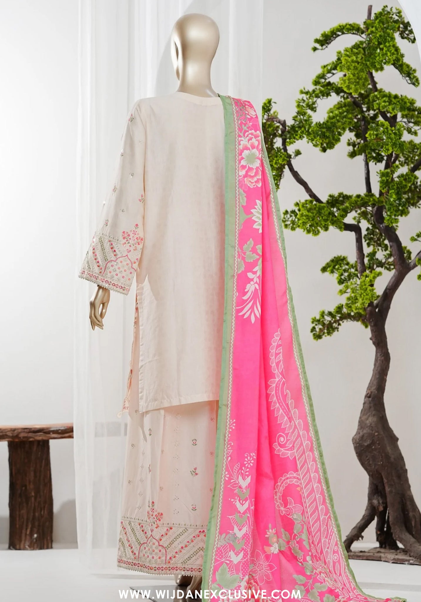 Bin Saeed Stitched 3pc Luxury Embroidered Jacquard Collection - 2026 (D-03)