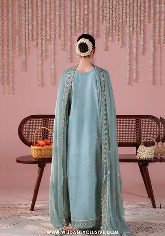 Her to Her Formal Stitched by Emaan Adeel (NAAZ)