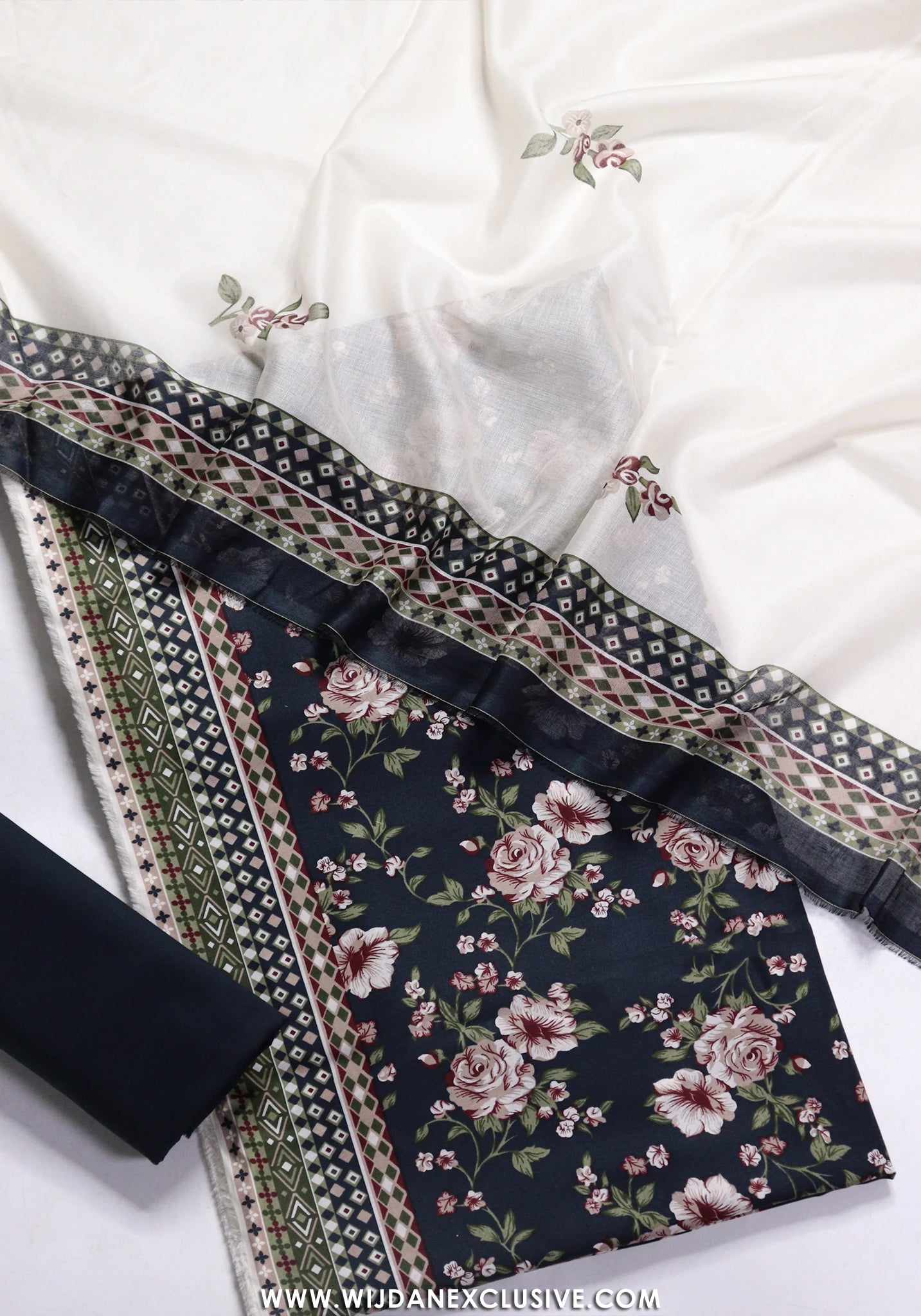 Bin Saeed Unstitched Printed Lawn Vol-II Collection - 2026 (DEEP NAVY BLUE)