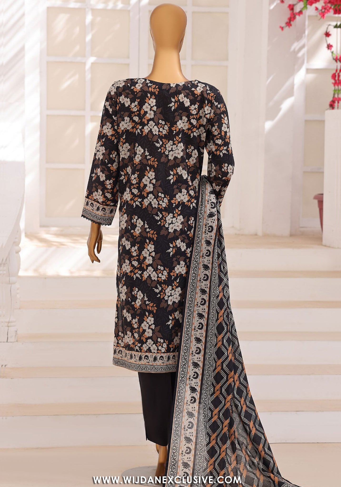 HZ Unstitched Platinum Floral Printed Lawn Collection - 2026 (D-04)