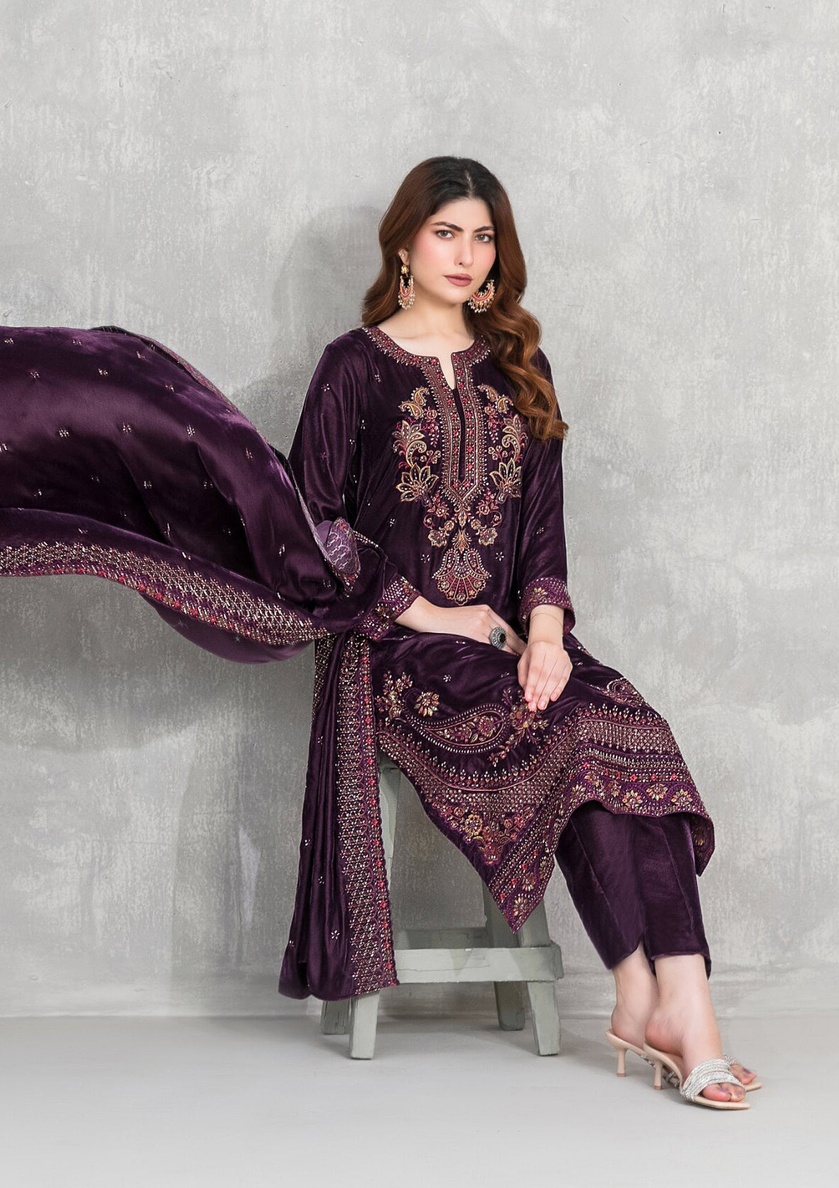 Sincera by Tawakkal | Unstitched Fancy Embroidered Velvet Collection - 2026 (D-5708)