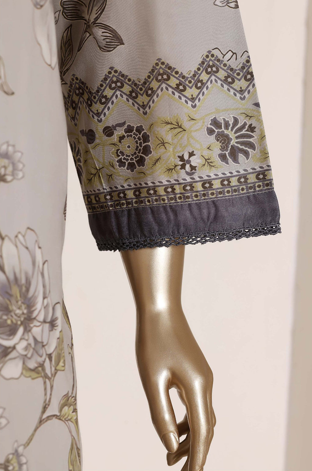 Sadabahar Stitched Printed Lawn Vol-II Collection - 2026 (D-04)