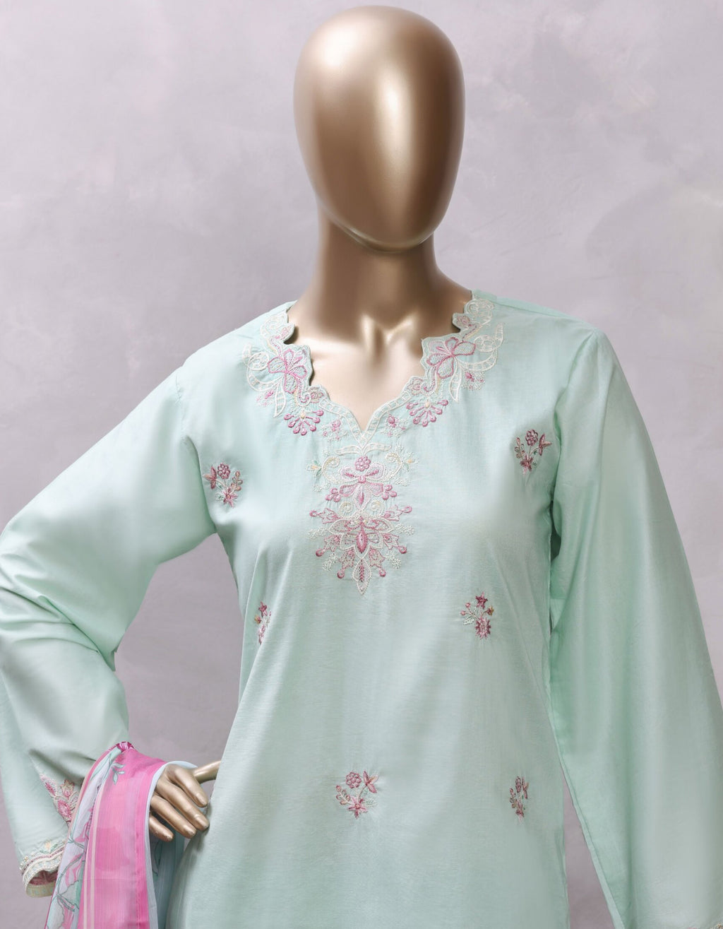 Eclair by Sadabahar | Stitched 3pc Embroidered Lawn Vol-03 Collection - 2026 (D-04)