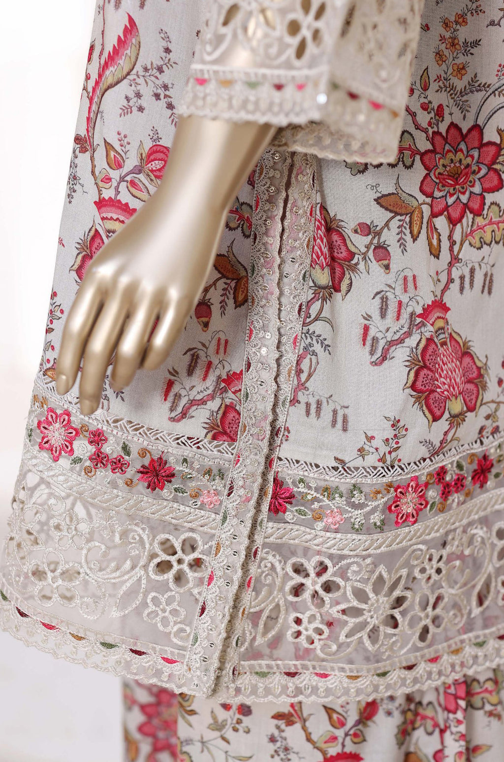 Malika by Sadabahar | Stitched Festive Vol-II Collection - 2026 (D-04)