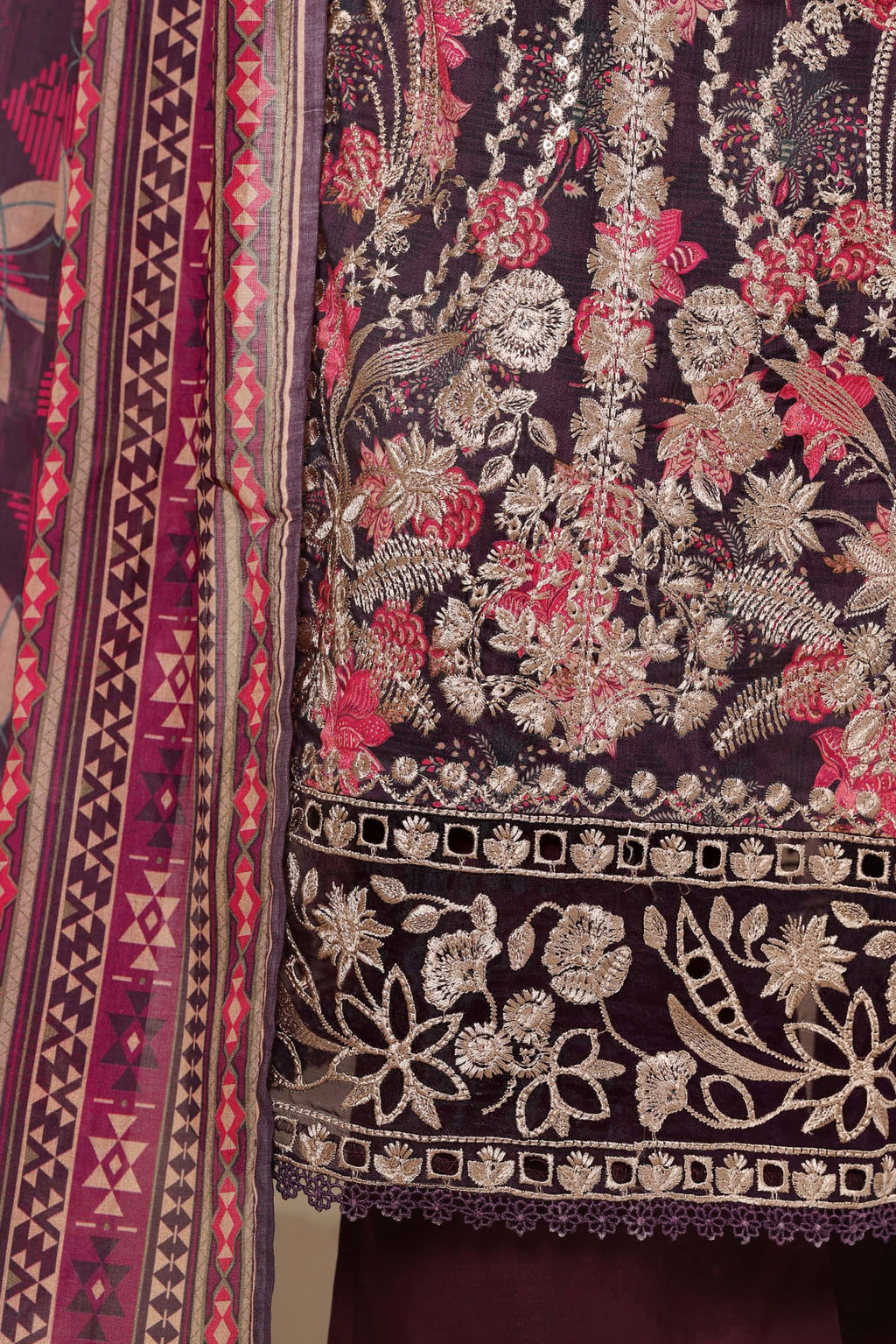 Sadabahar Signature Stitched Embroidered Lawn Collection - 2026 (PURPLE)