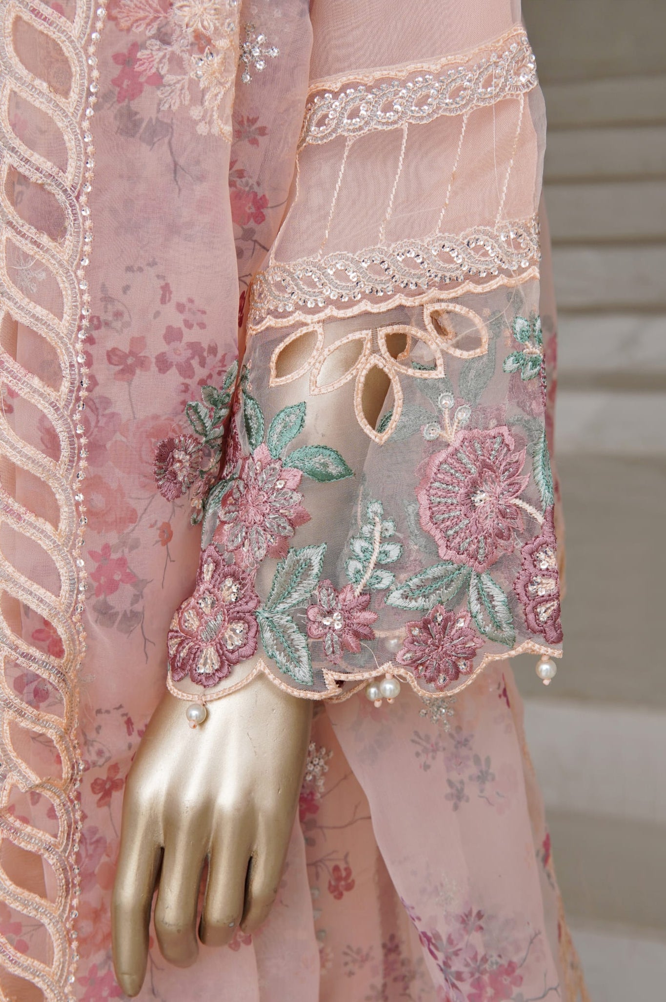 Sadabahar Mahpara Stitched Embroidered Organza Collection - 2025 Vol-17 PINK