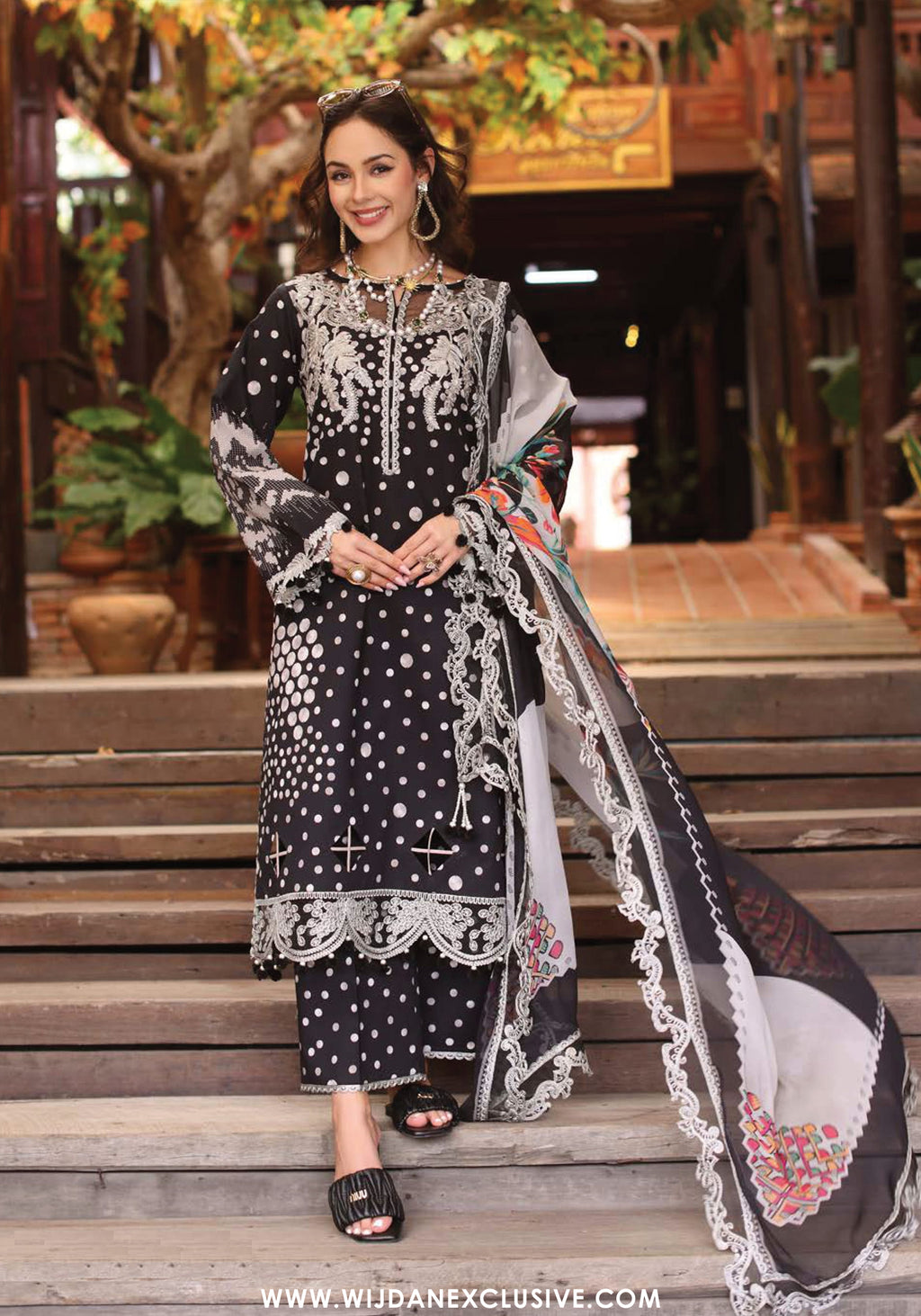 Aniq by Charizma | Unstitched Embroidered Lawn Vol-II Collection - 2026 AN5-09