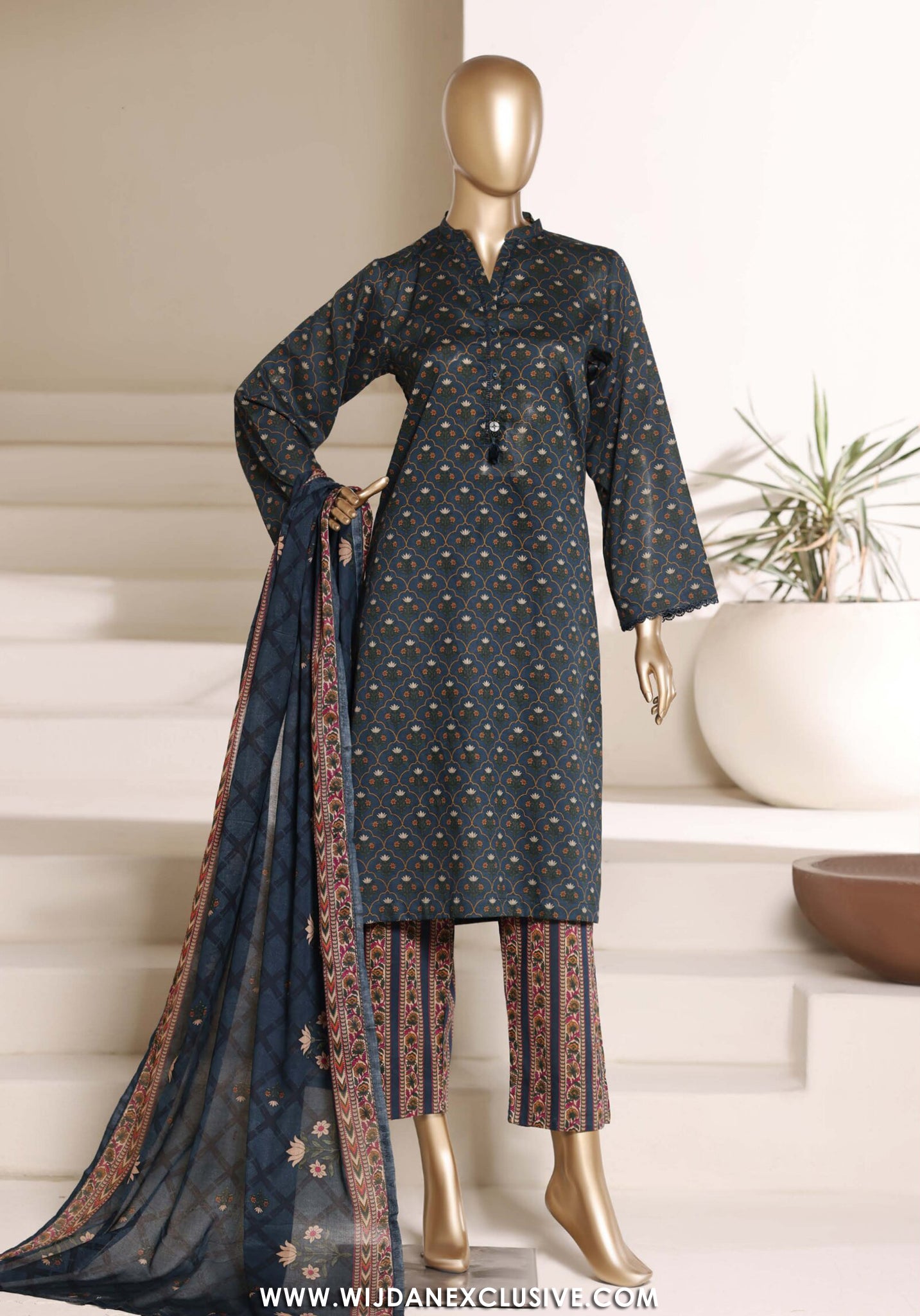 Sadabahar Stitched Printed Lawn Vol-06 Collection - 2026 (D-04)