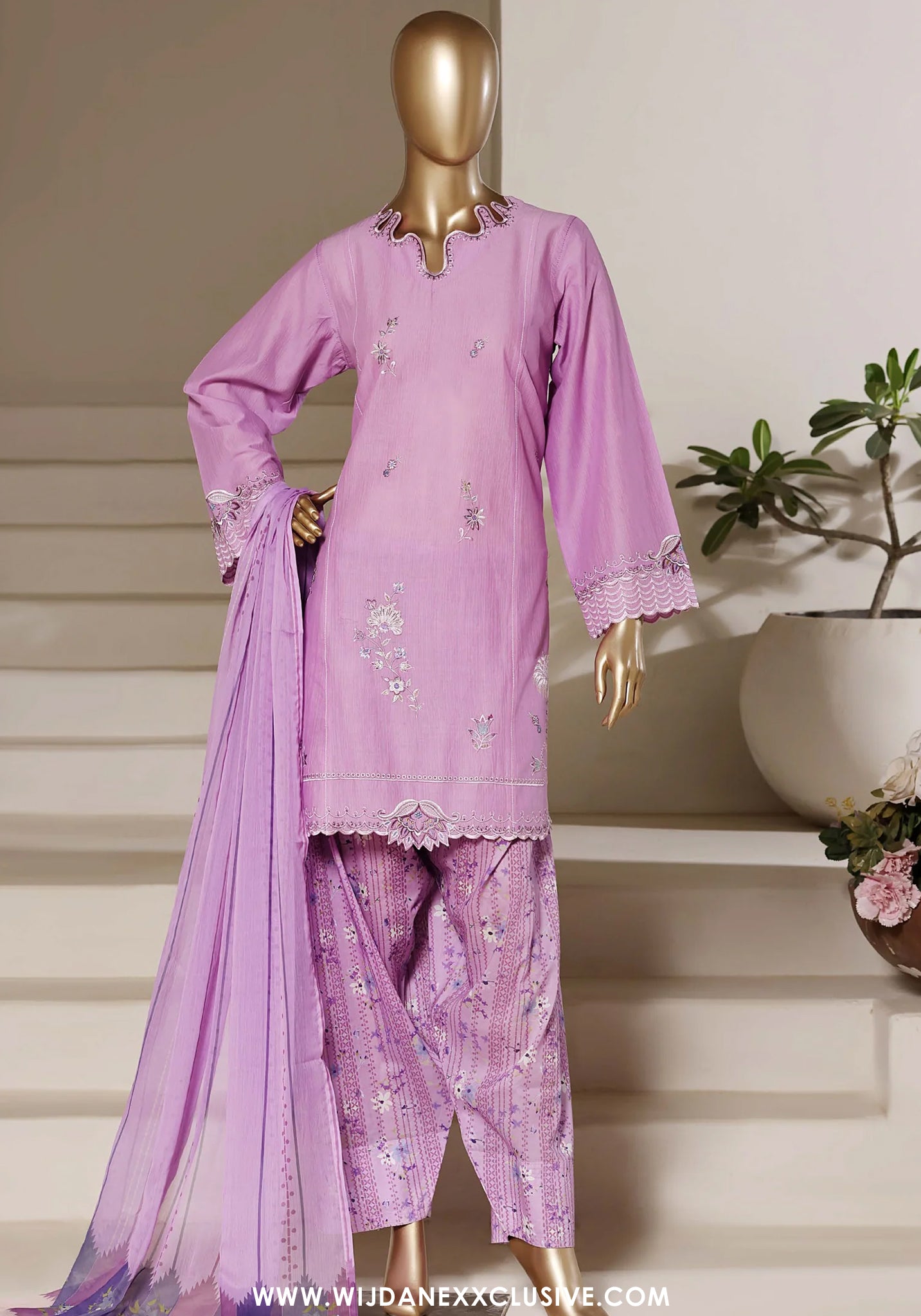 Eclair by Sadabahar | Stitched 3pc Embroidered Lawn Vol-02 Collection - 2026 (D-04)