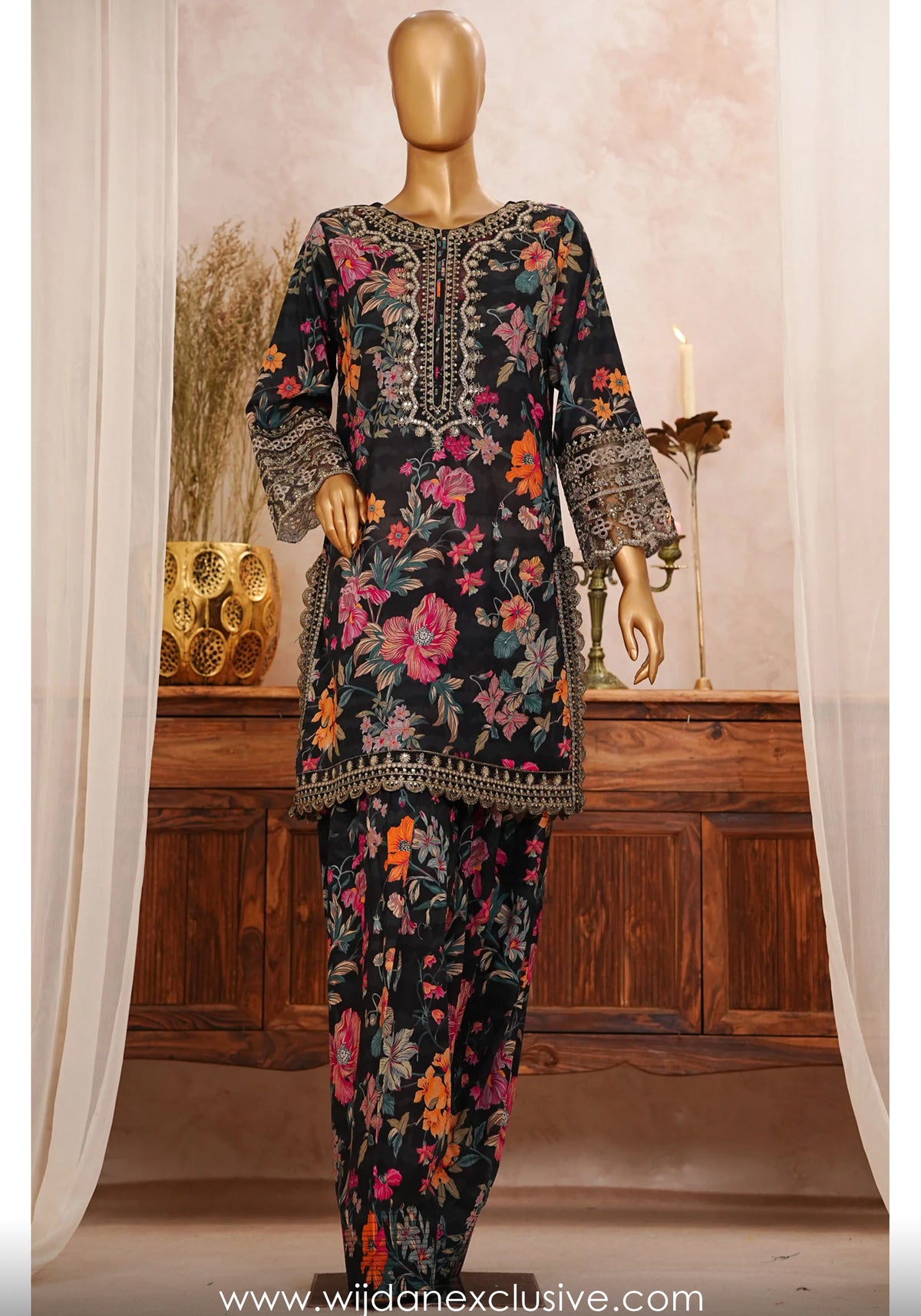 Sangeet Pret Farshi Shalwar Edit'25 by Amna Khadija D-04