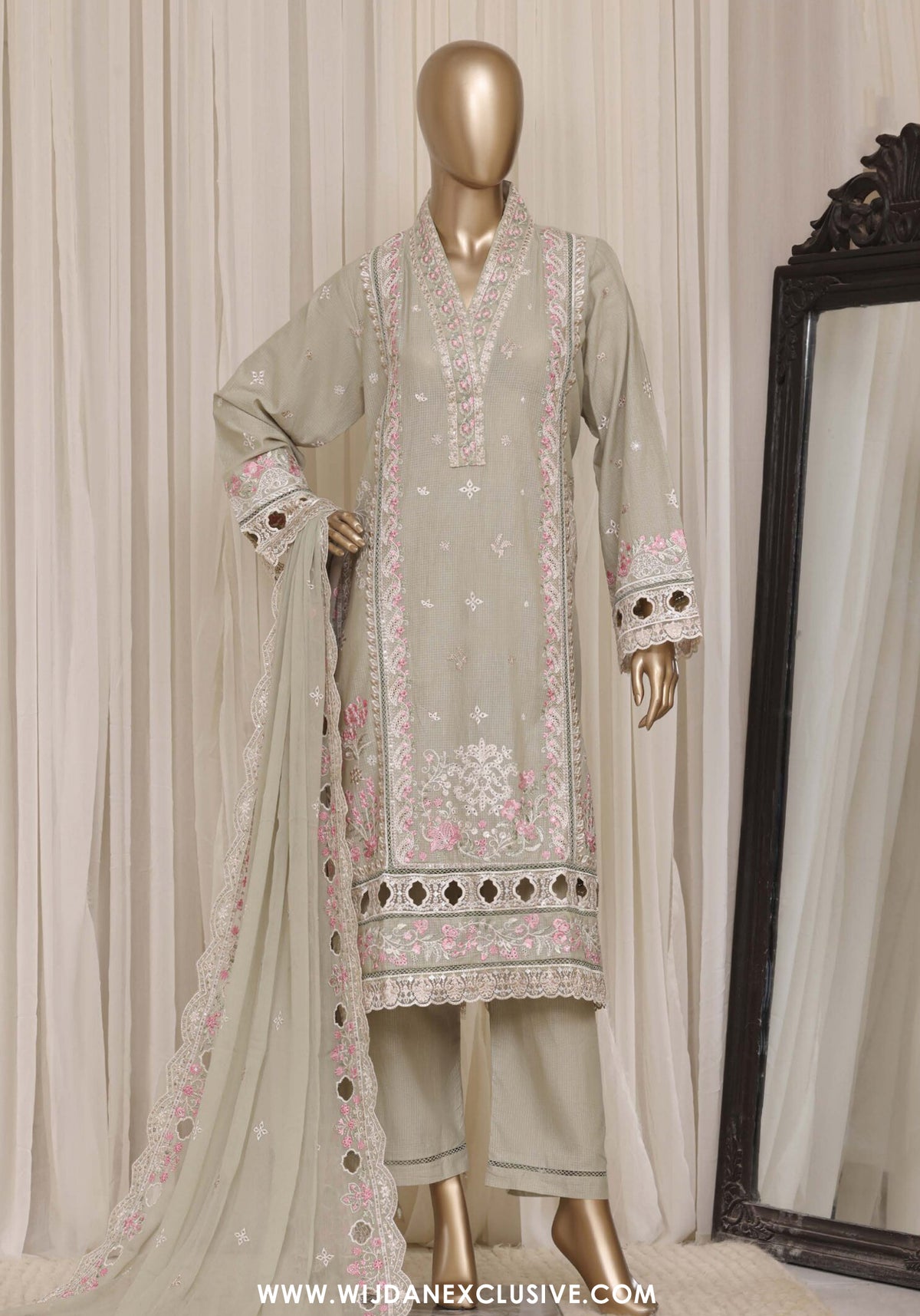 Sadabahar Stitched Luxury Embroidered Festive Vol-08 Collection - 2026 (D-04)