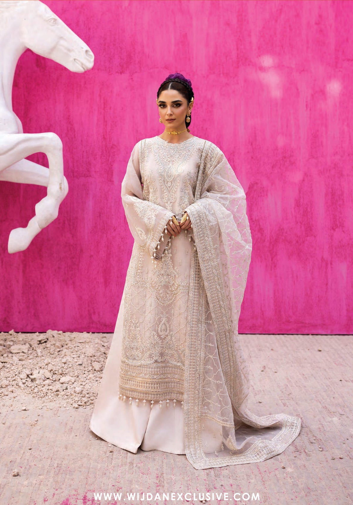 The Empress Wedding Formals - 2025 by Emaan Adeel D-06 Lumesse