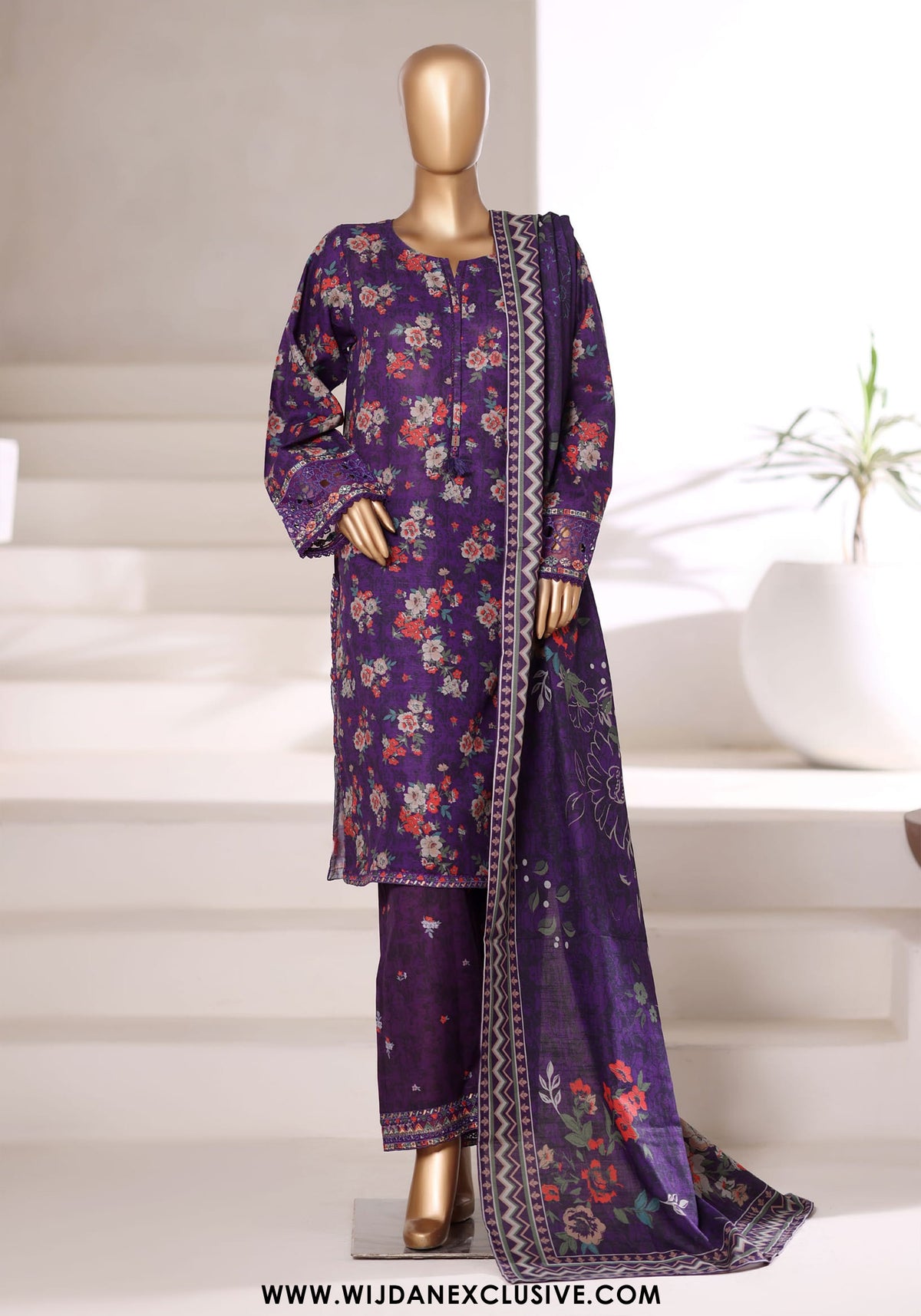 Malika by Sadabahar | Stitched Embroidered Khaddar Collection - 2025 (PURPLE)