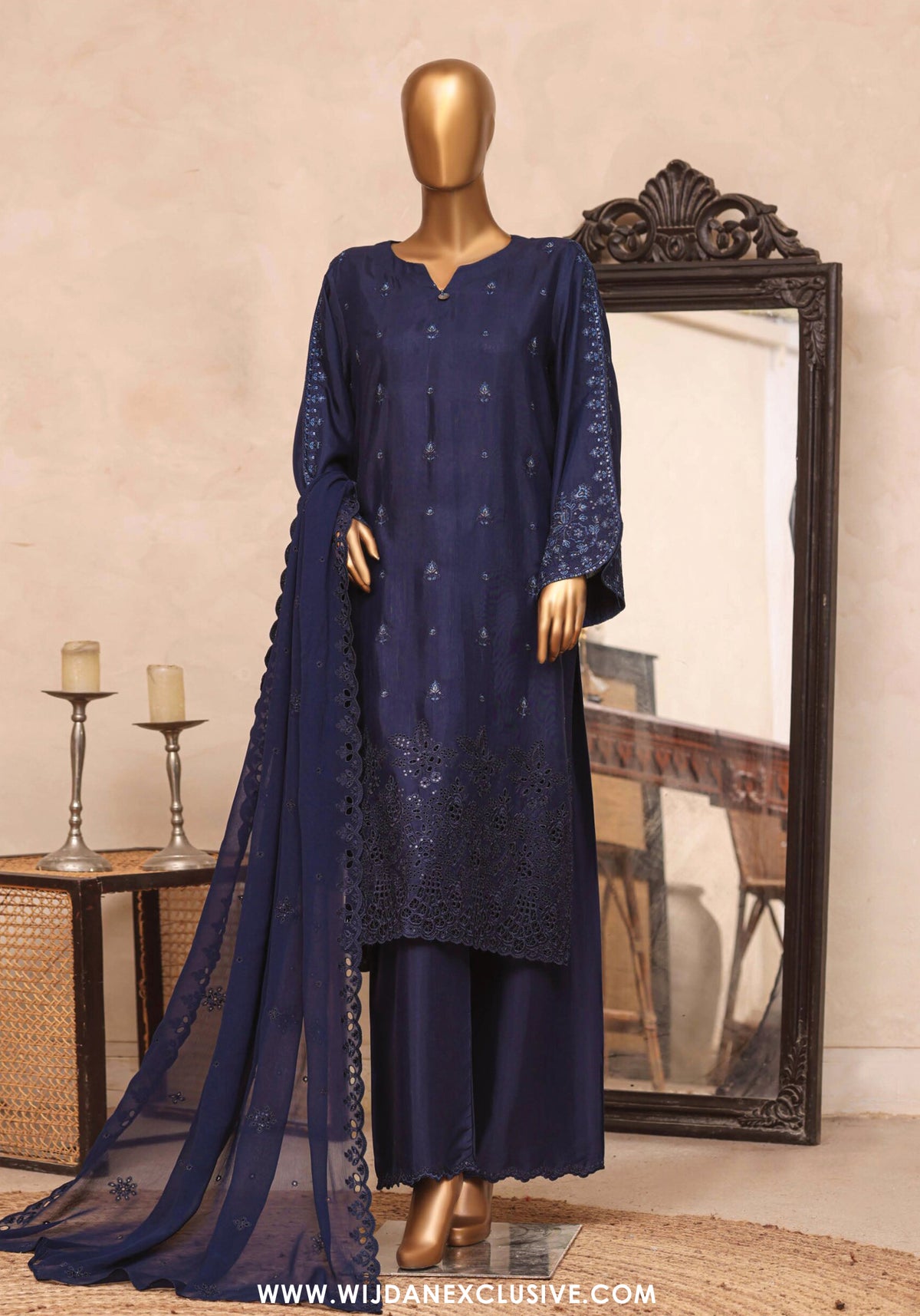 HZ Majestic Stitched 3pc Embroidered Silk Collection - 2026 (D-04)