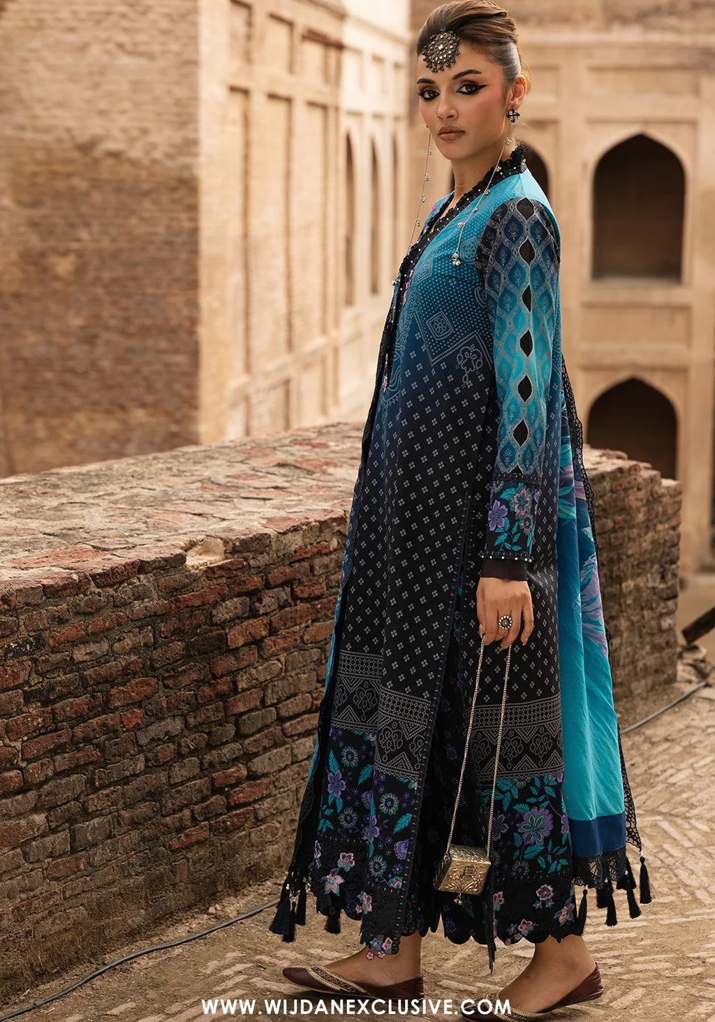 Charizma Chunri Unstitched Embroidered Lawn Vol-01 Collection - 2026 (CHN6-04)