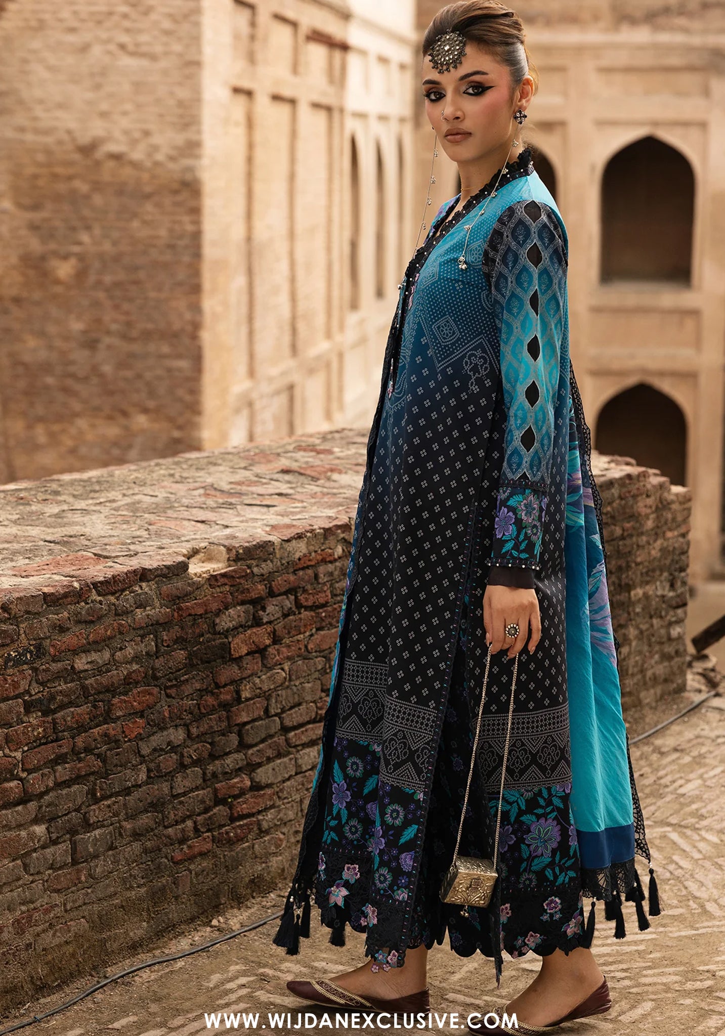 Charizma Chunri Unstitched Embroidered Lawn Vol-01 Collection - 2026 (CHN6-04)