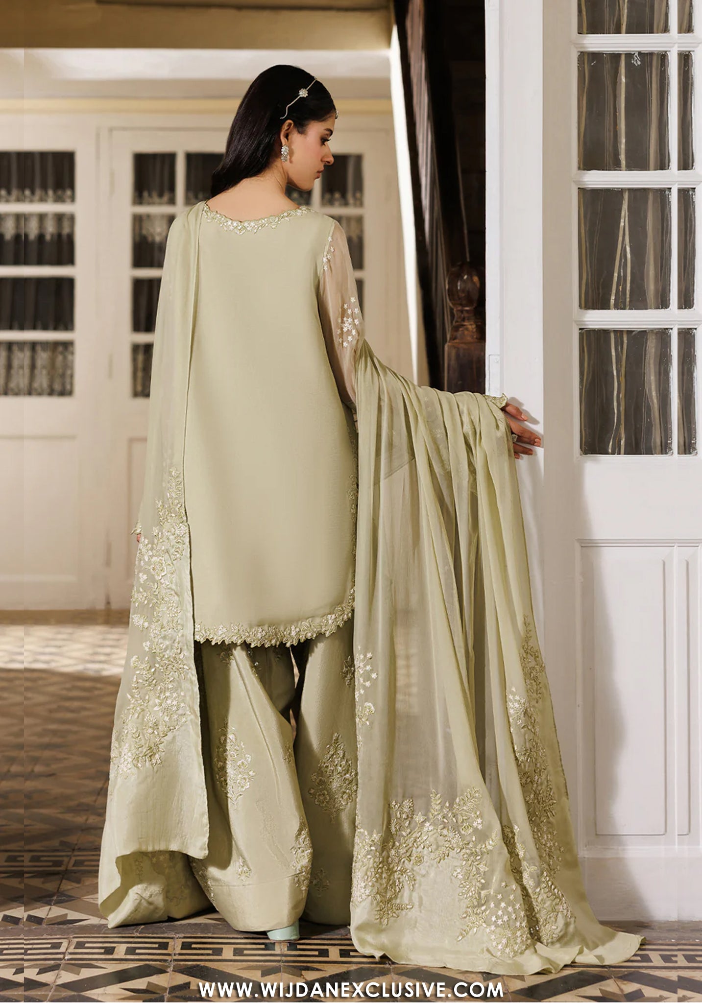 Iznik Unstitched Embroidered Chiffon Semi-Formals Collection - 2026 CC-101