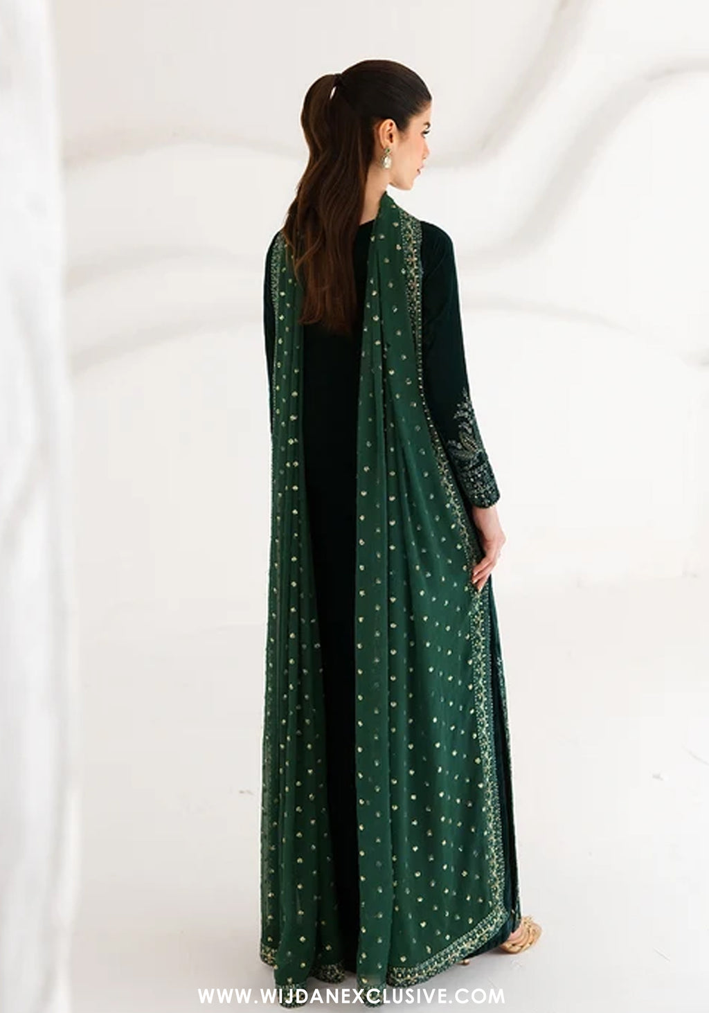 The Velvet Affair by Emaan Adeel | Unstitched Formal Embroidered Collection'26 (AMEROTTE)