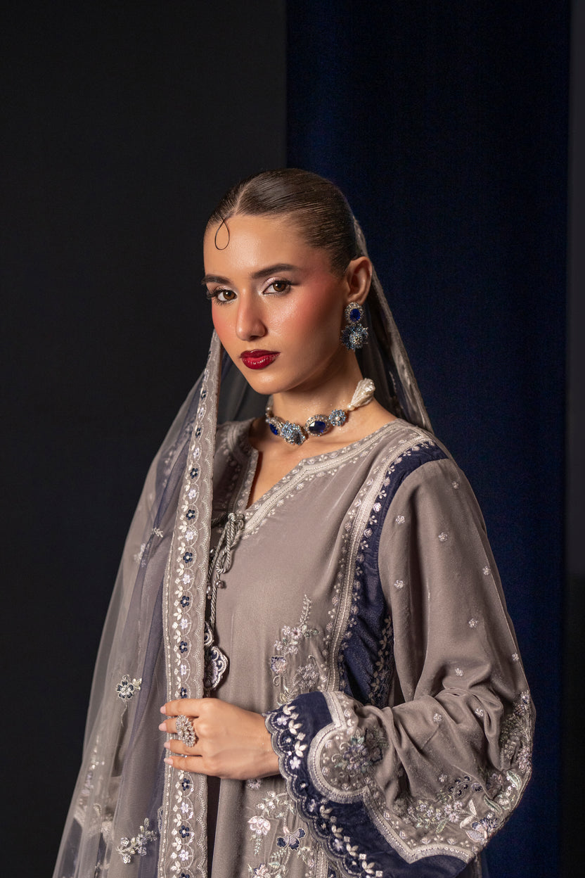 Makhmal by Guzel | Stitched Embroidered Velvet Collection - 2026 (FARHAT)