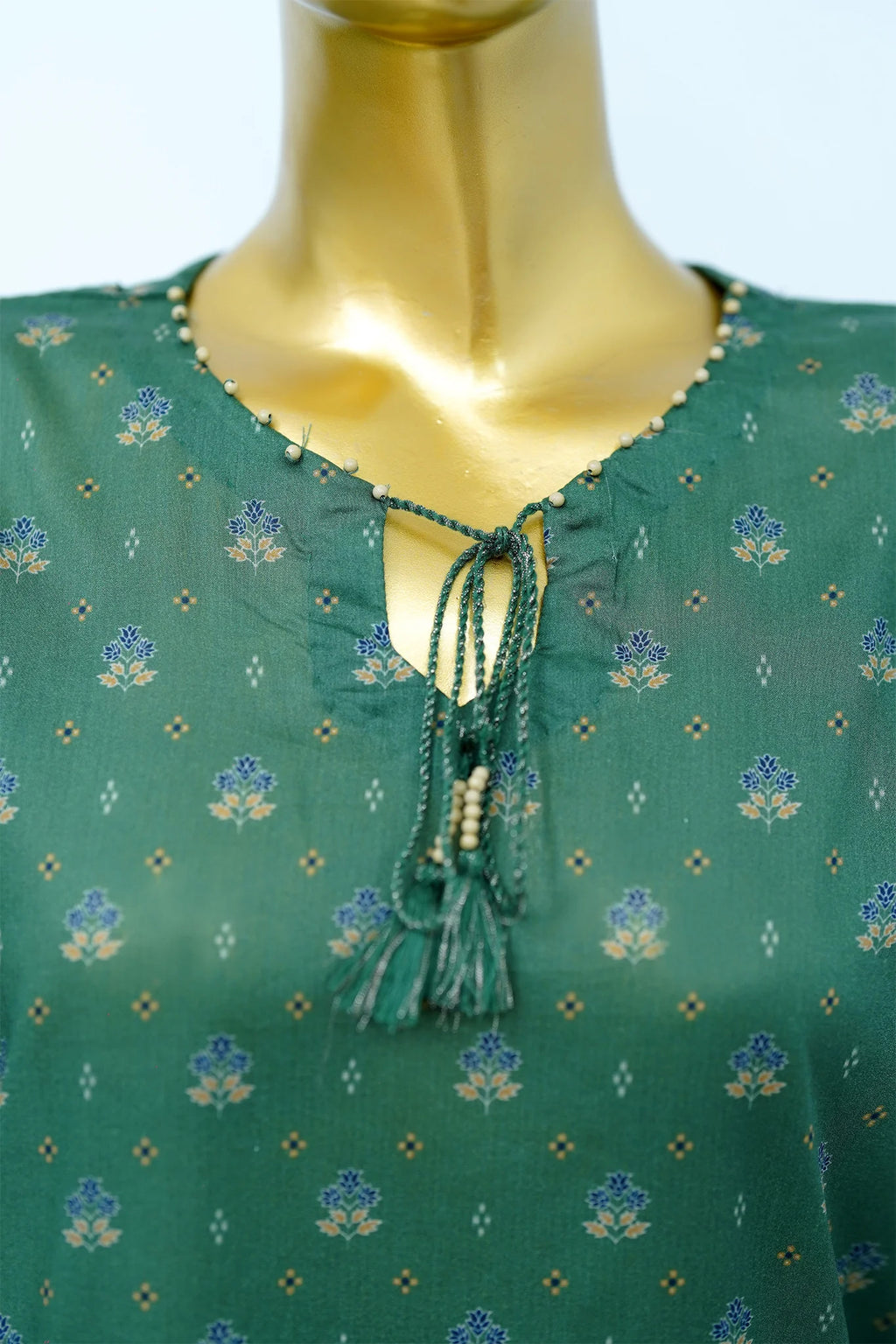 Bin Saeed Stitched Exclusive Printed Lawn Vol-09 Collection – 2026 (D-04)